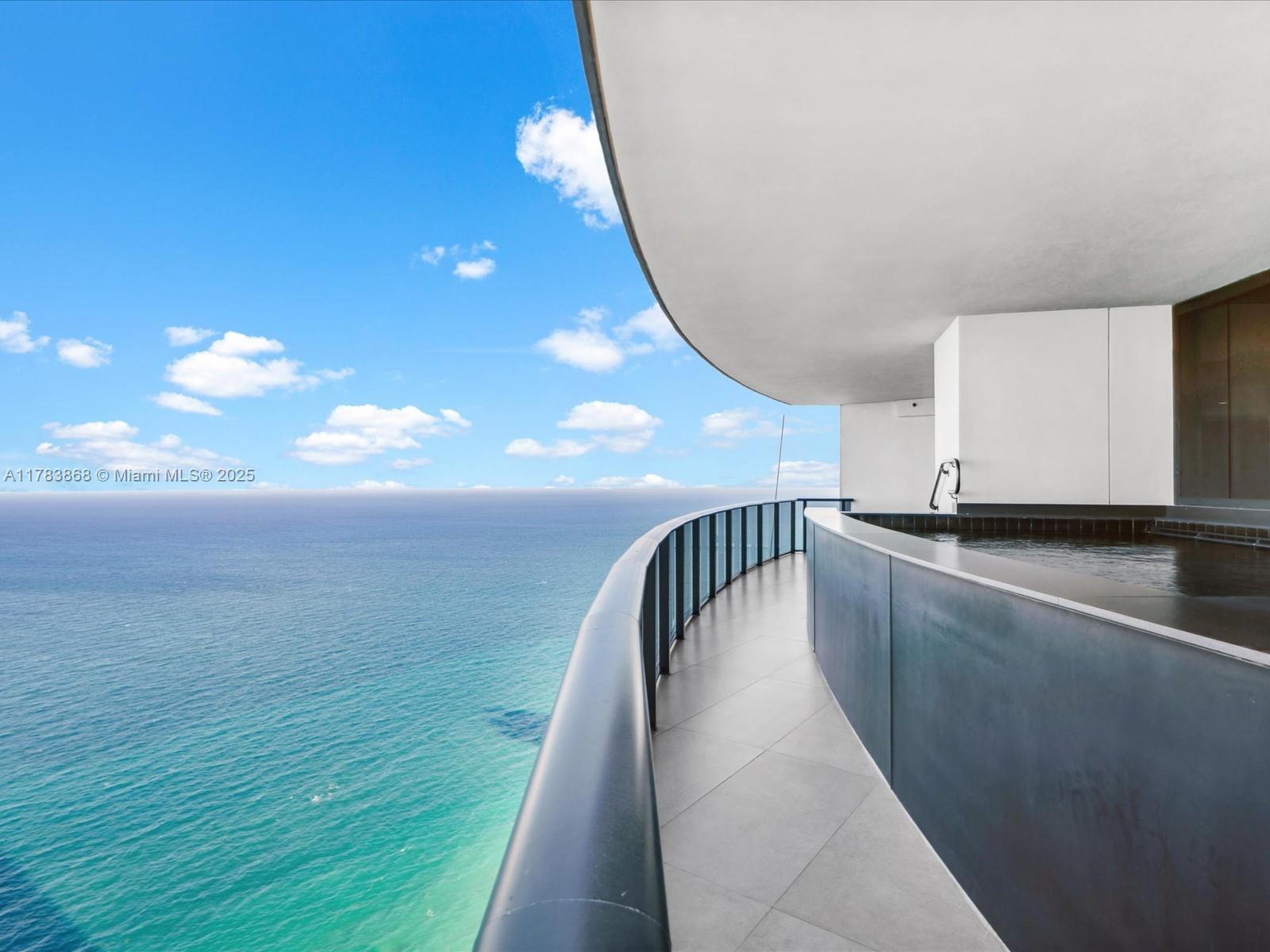 18555 COLLINS AVENUE COND - Residential