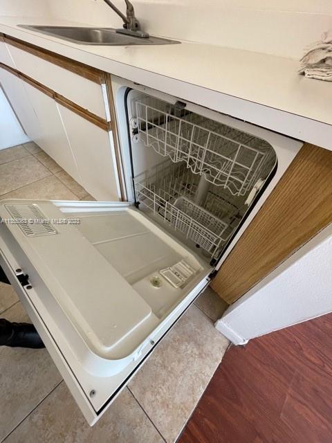 Photo 8 of 26 of 2020 NE 135th St 306 condo
