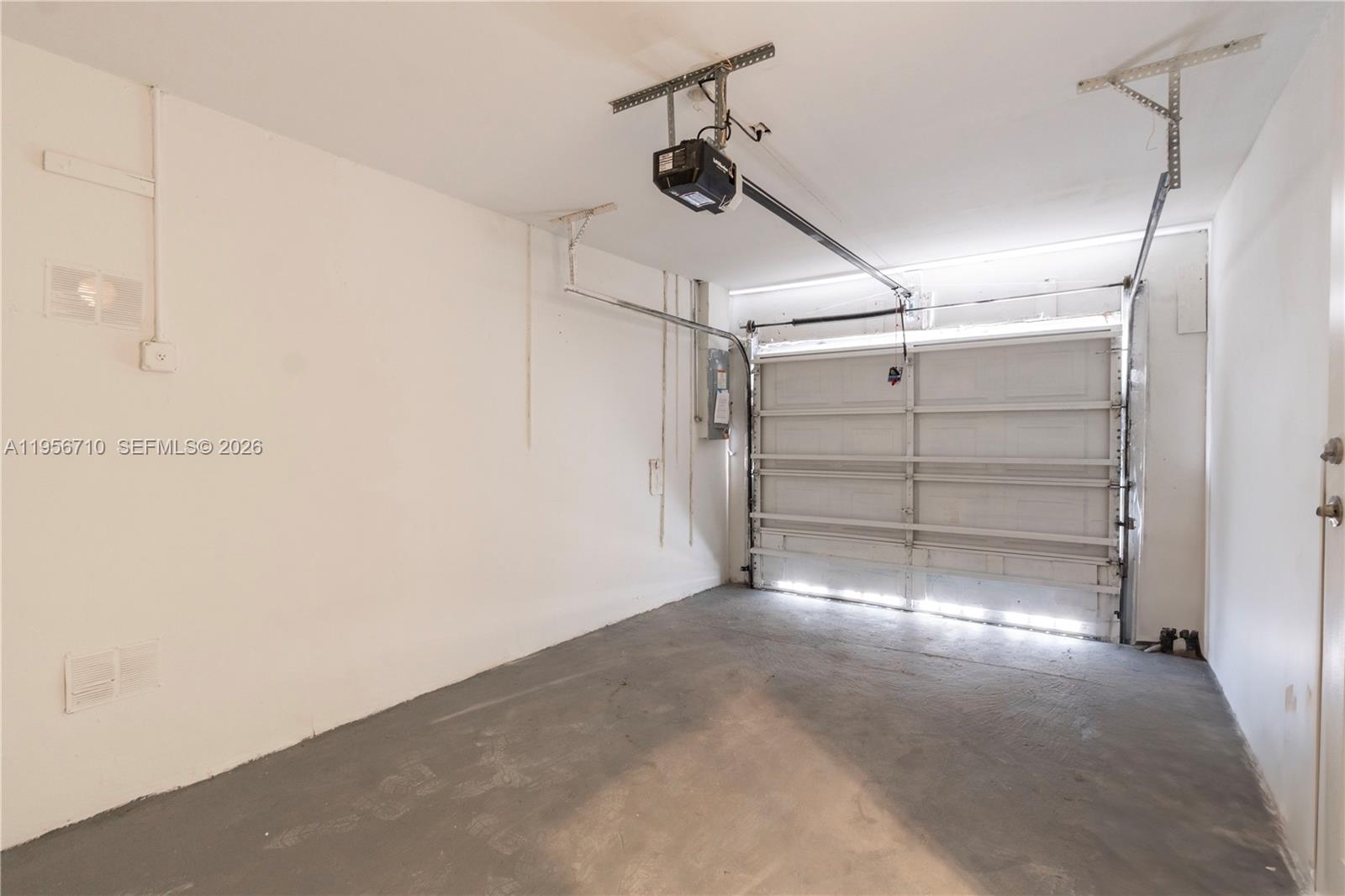 JASMINE AT THE HAMMOCKS 1 - Residential