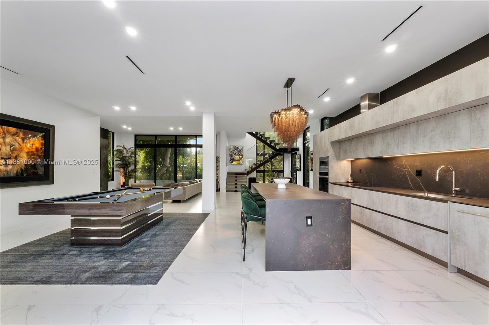 Lakeview - Residential Lease