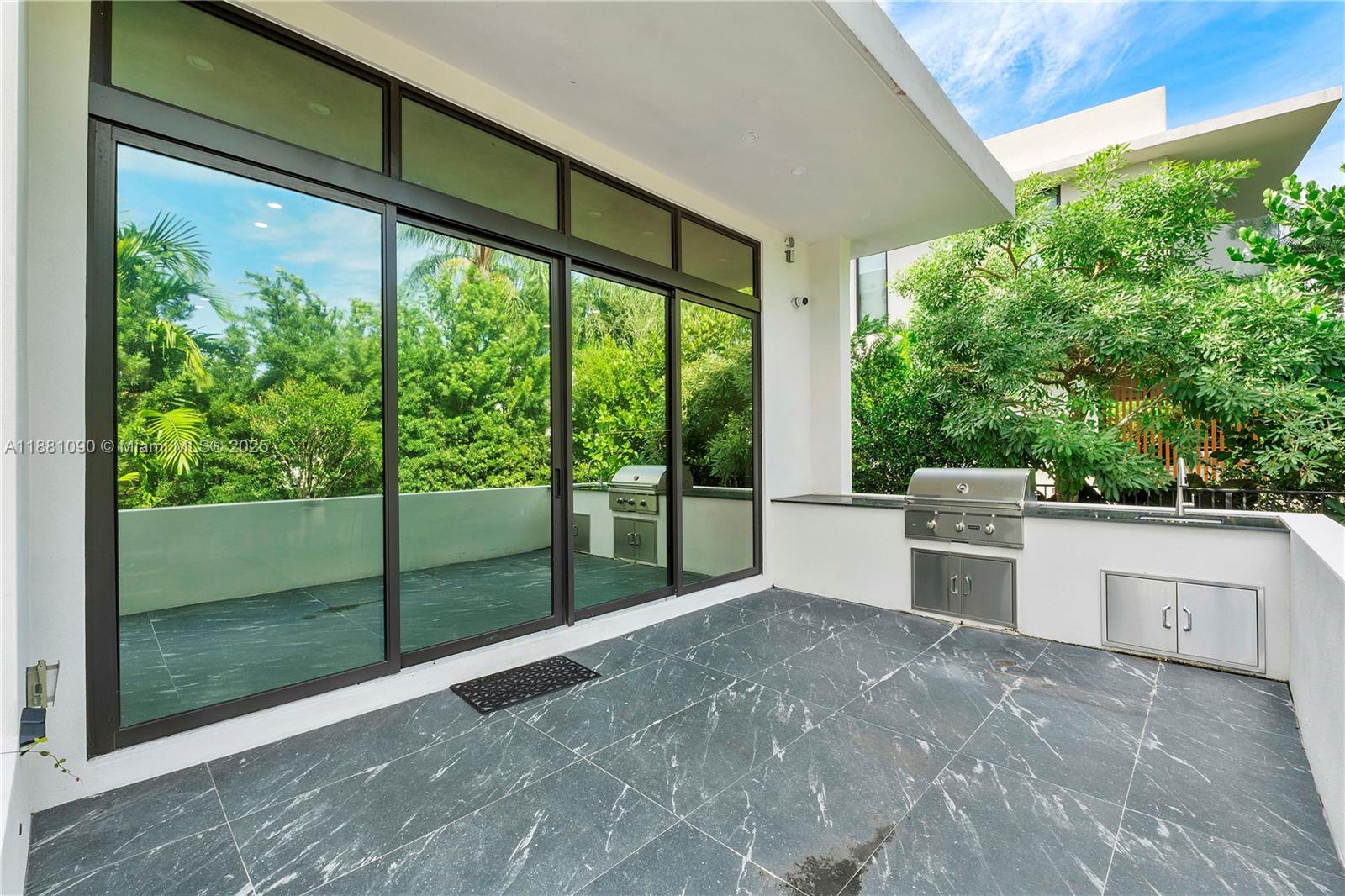 Lakeview - Residential Lease
