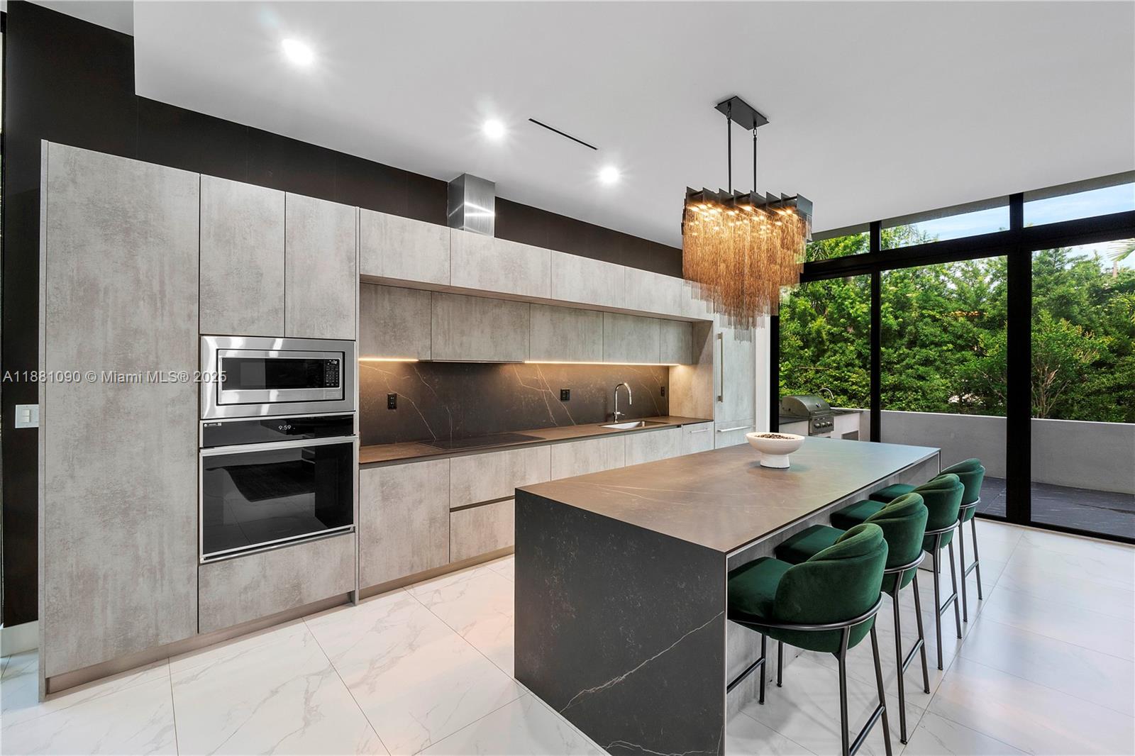 Lakeview - Residential Lease