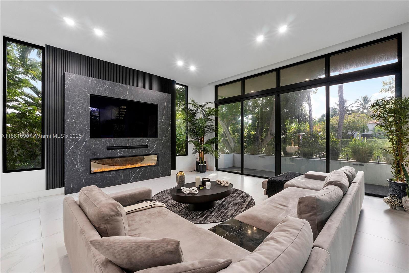 Lakeview - Residential Lease