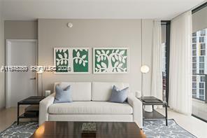 REACH CONDO - Residential Lease