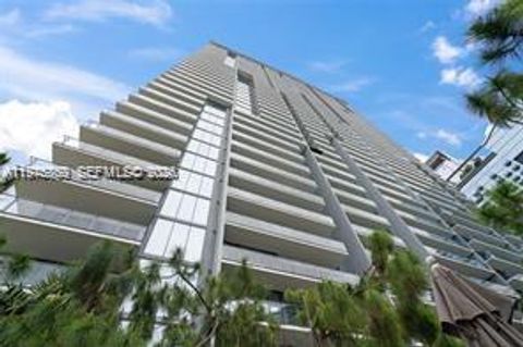 68 SE 6th St 1209 Miami FL 33131