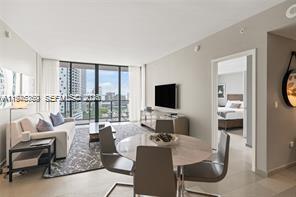 REACH CONDO - Residential Lease