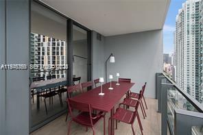 REACH CONDO - Residential Lease