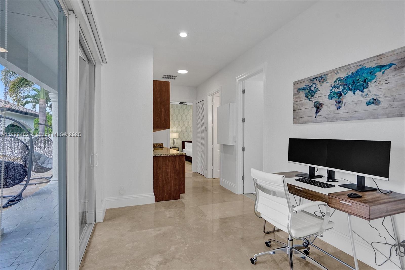 PINE MEADOW ESTATES - Residential Lease