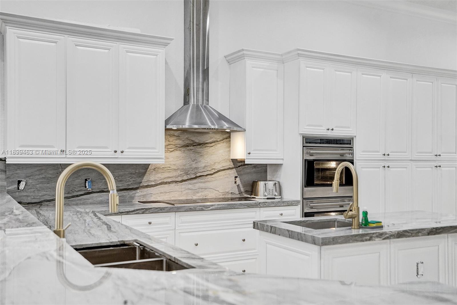 PINE MEADOW ESTATES - Residential Lease