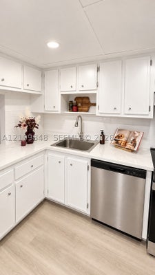 1050 COUNTRY CLUB DR APT 306, MARGATE, FL 33063 - Image ec99aaa6e791cd47c722de8a8001c9ec/3454361320