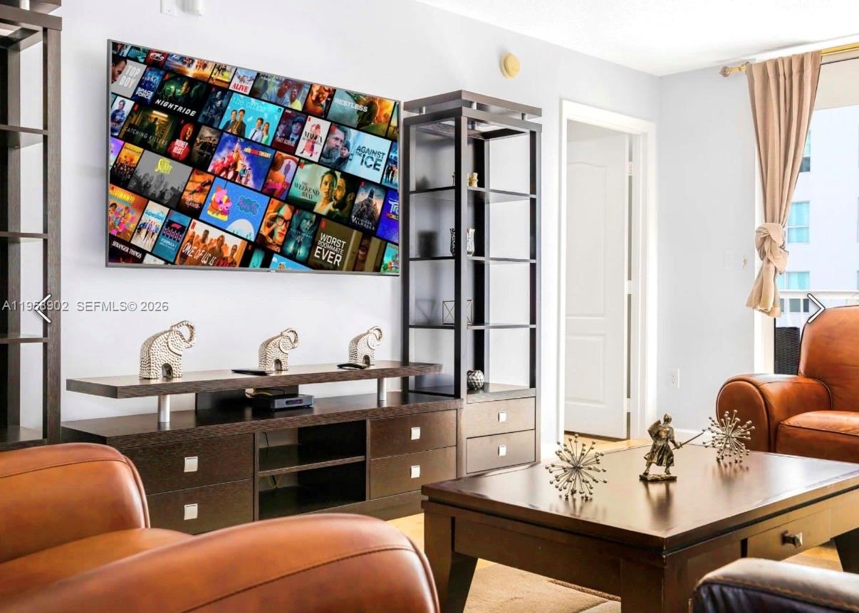 THE CLUB AT BRICKELL BAY - Residential