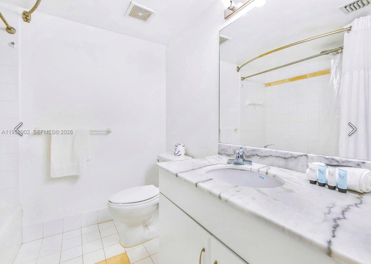 THE CLUB AT BRICKELL BAY - Residential