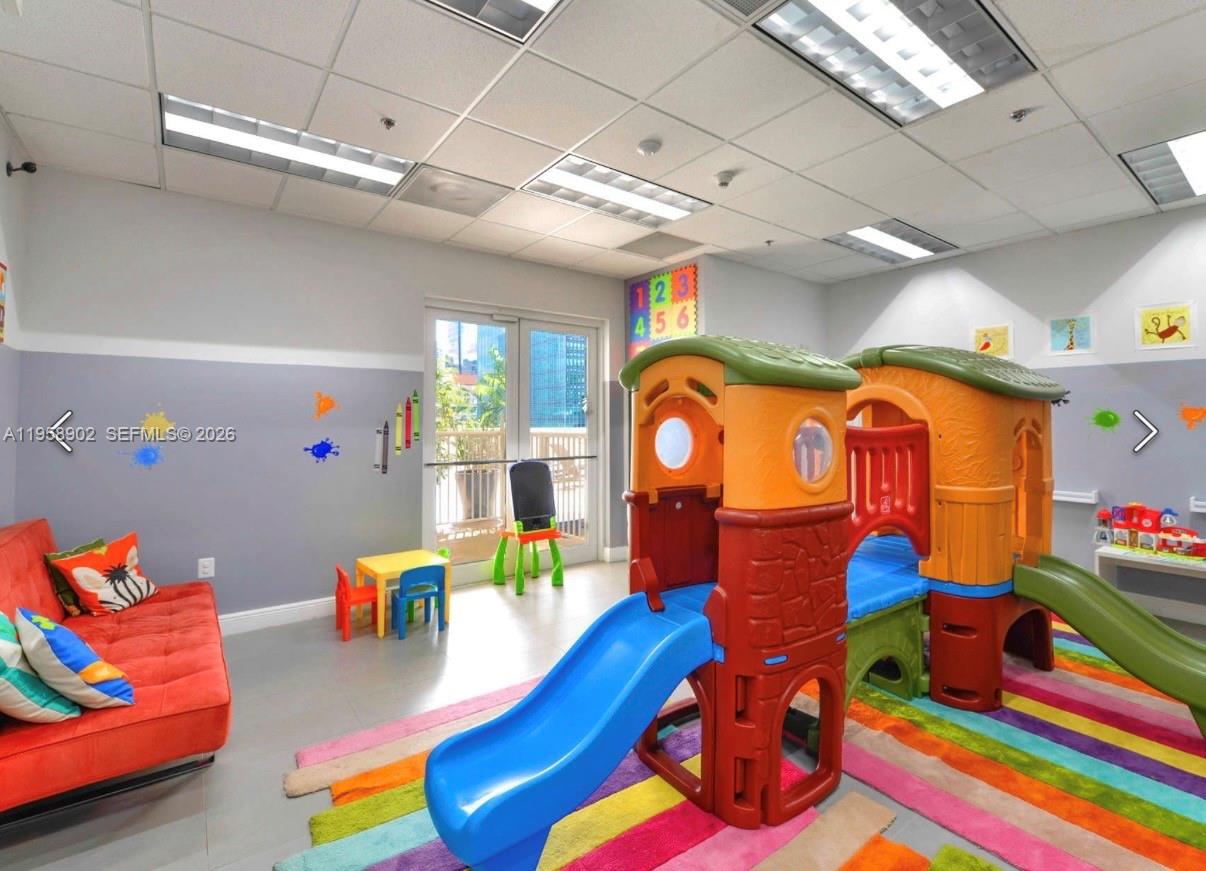 THE CLUB AT BRICKELL BAY - Residential