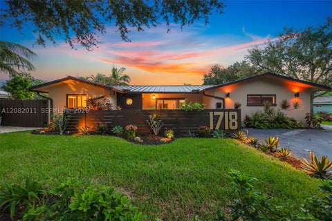 Photo of 1718 NE 58th St, Fort Lauderdale, FL 33334 (MLS # A12082011)