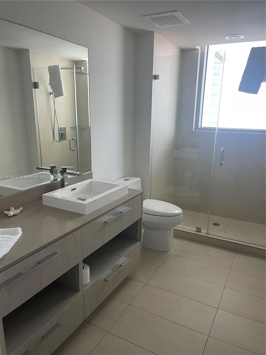 4111 SOUTH OCEAN DRIVE CO - Residential