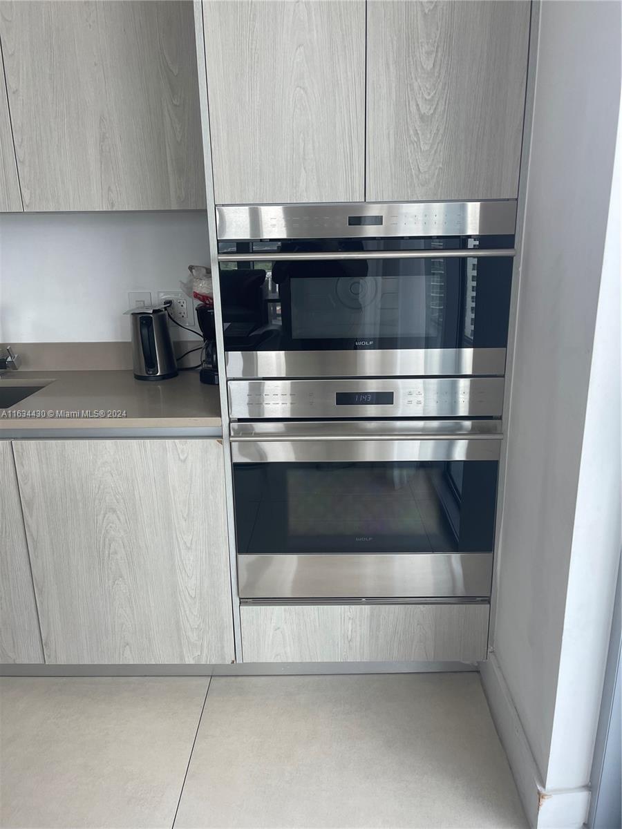 4111 SOUTH OCEAN DRIVE CO - Residential