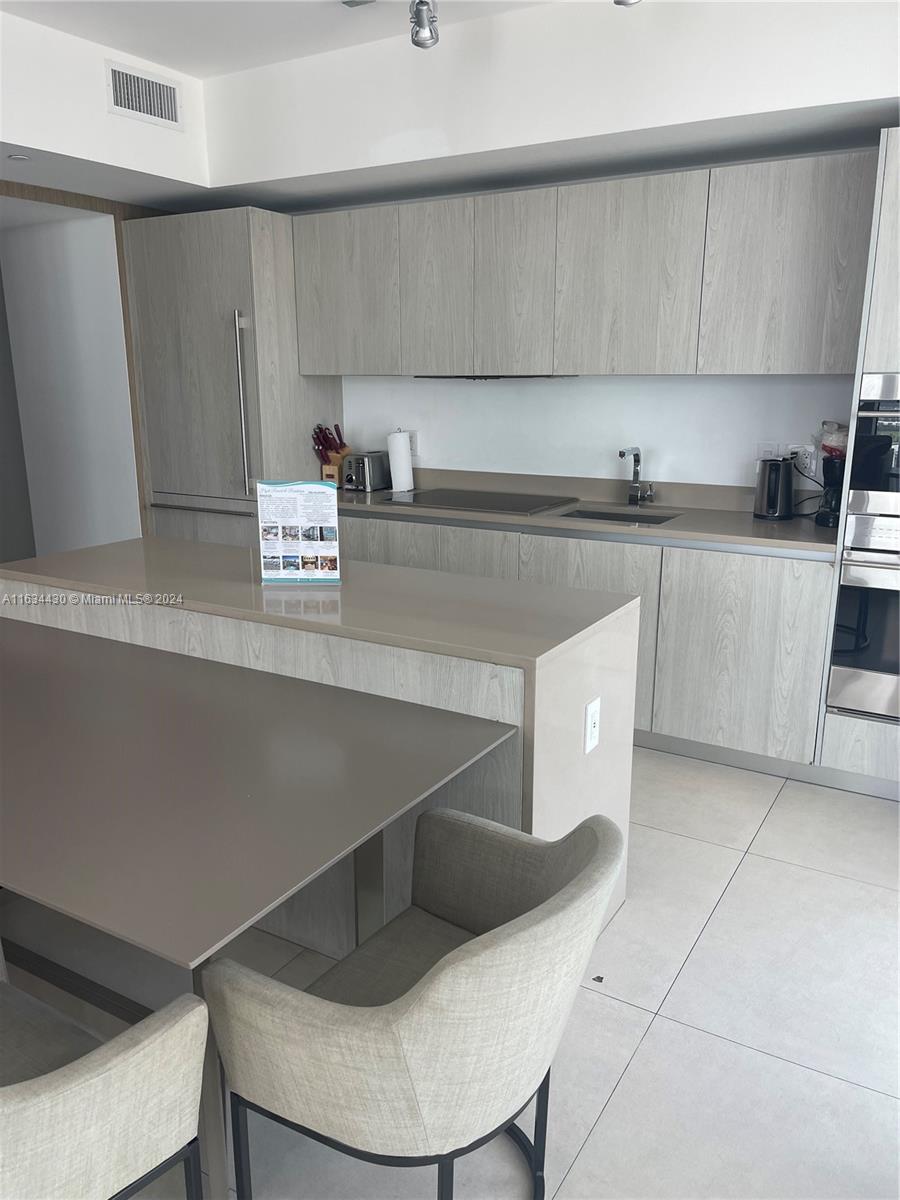 4111 SOUTH OCEAN DRIVE CO - Residential