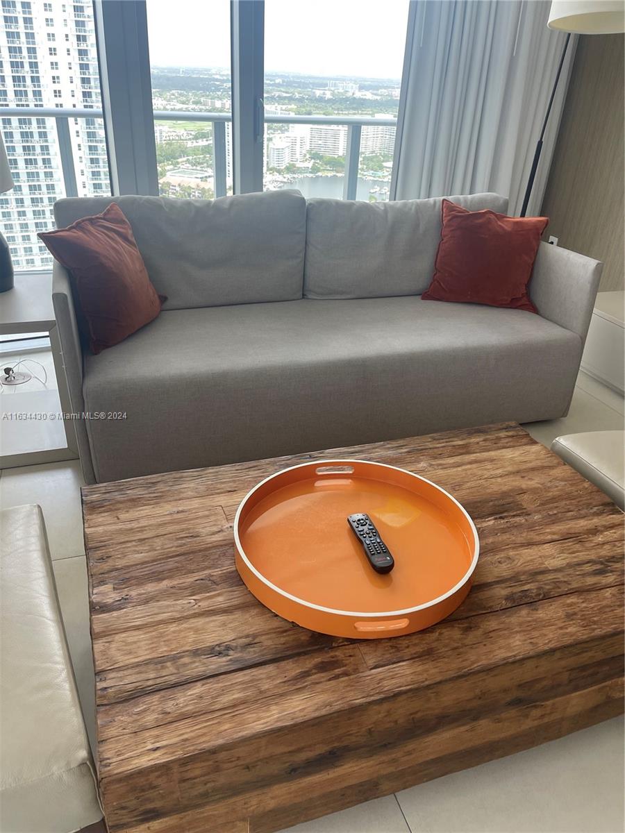 4111 SOUTH OCEAN DRIVE CO - Residential