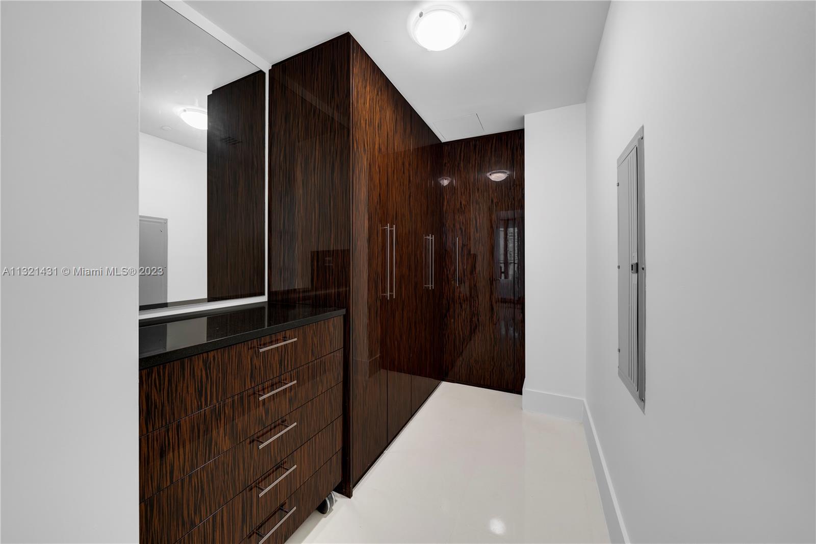 BAL HARBOUR NORTH SOUTH C - Residential