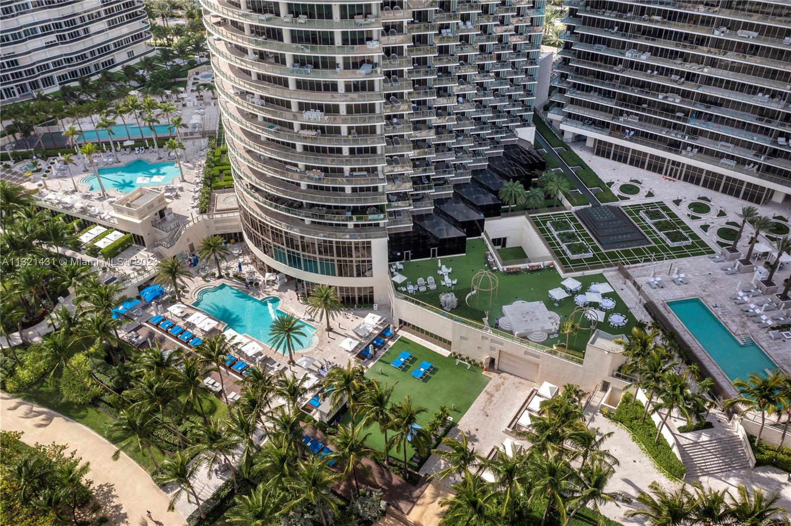 BAL HARBOUR NORTH SOUTH C - Residential