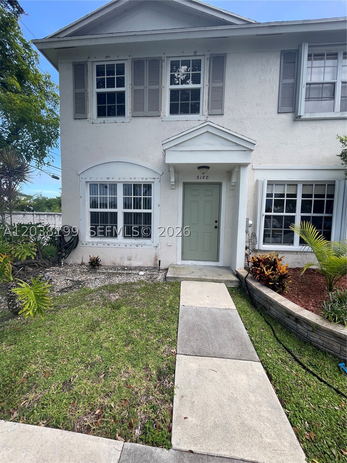Photo 1 of 16 — 3100 SW 50th St, Dania Beach, FL 33312