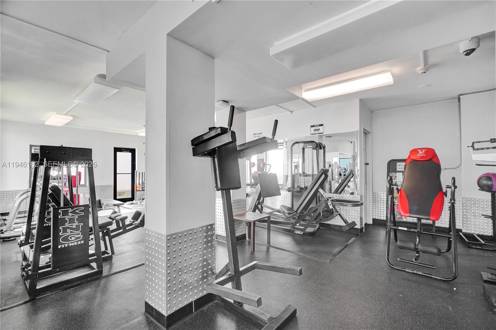 OCEANSIDE PLAZA CONDO - Residential Lease
