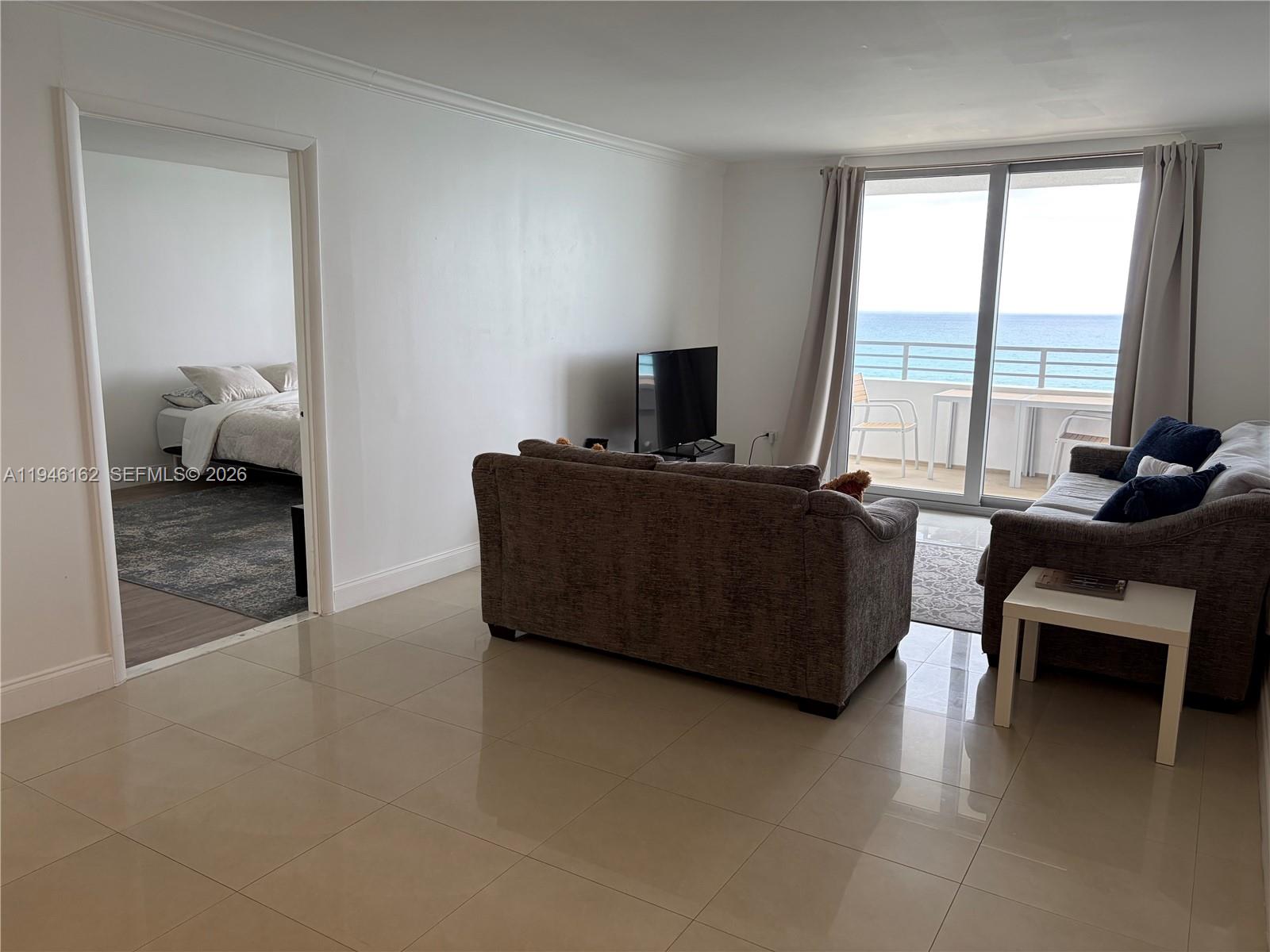 OCEANSIDE PLAZA CONDO - Residential Lease