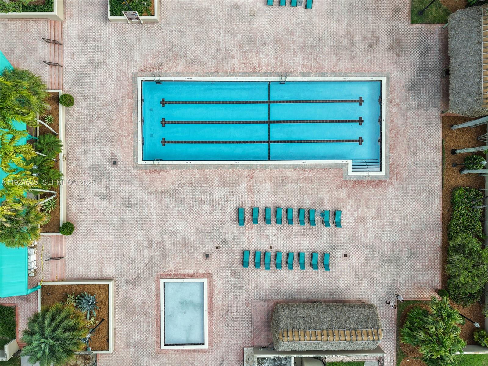 IMPERIAL GROUP - Residential