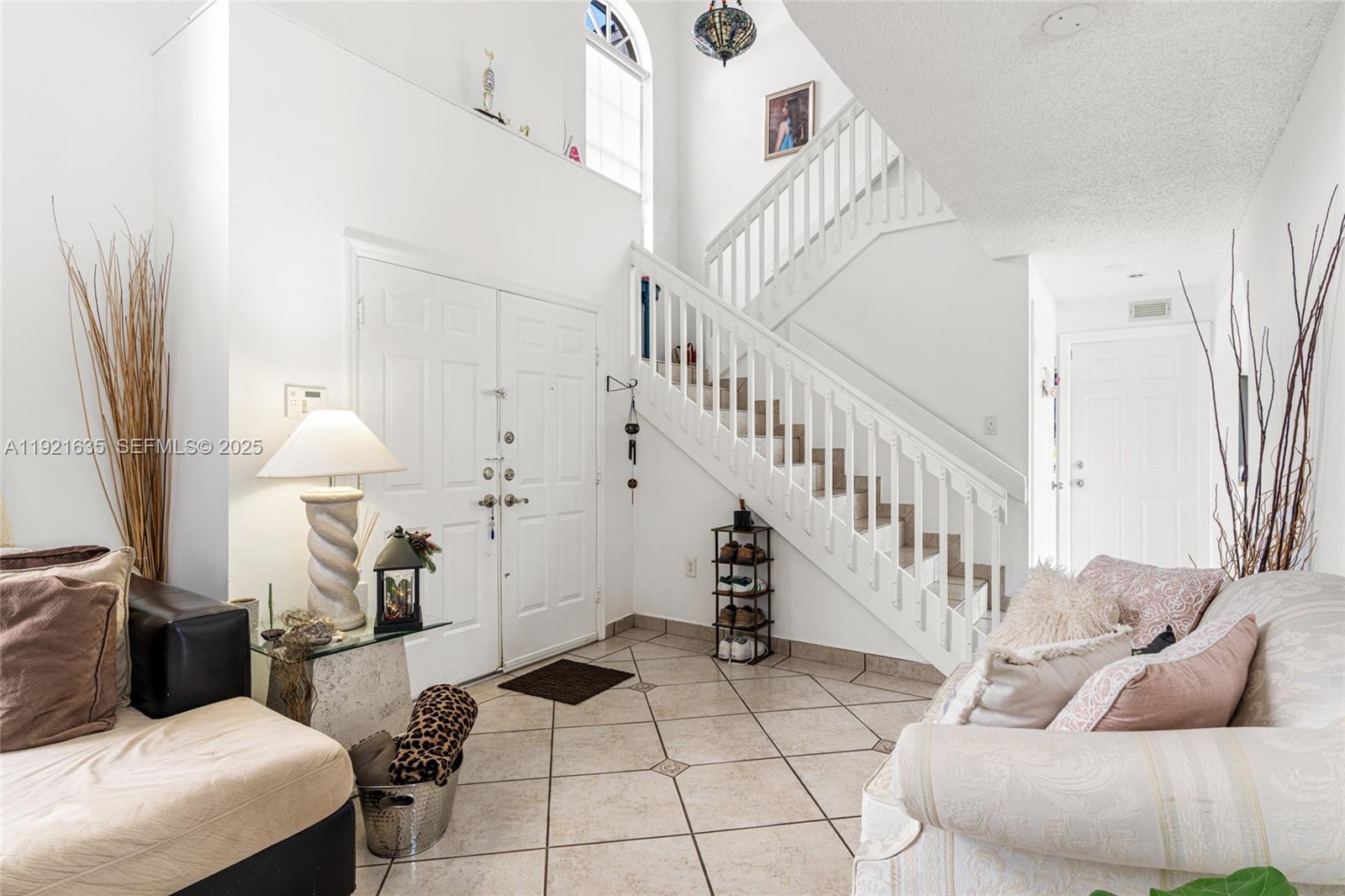 IMPERIAL GROUP - Residential