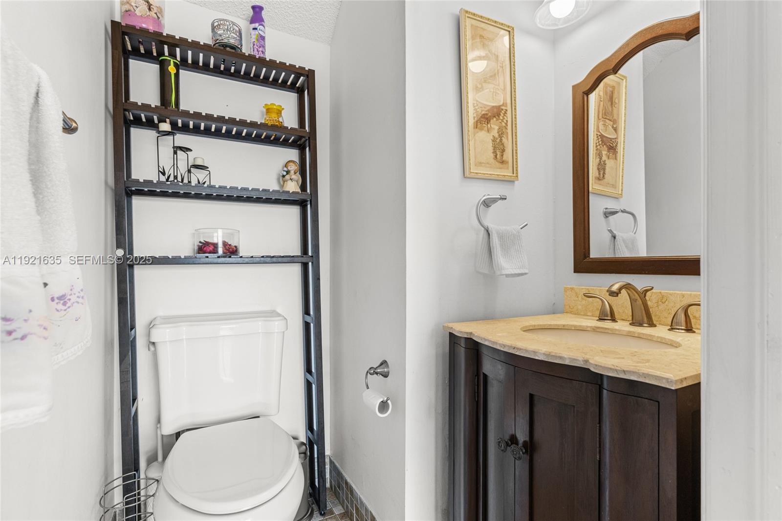 IMPERIAL GROUP - Residential