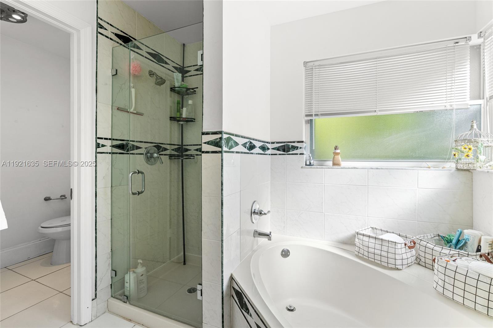 IMPERIAL GROUP - Residential