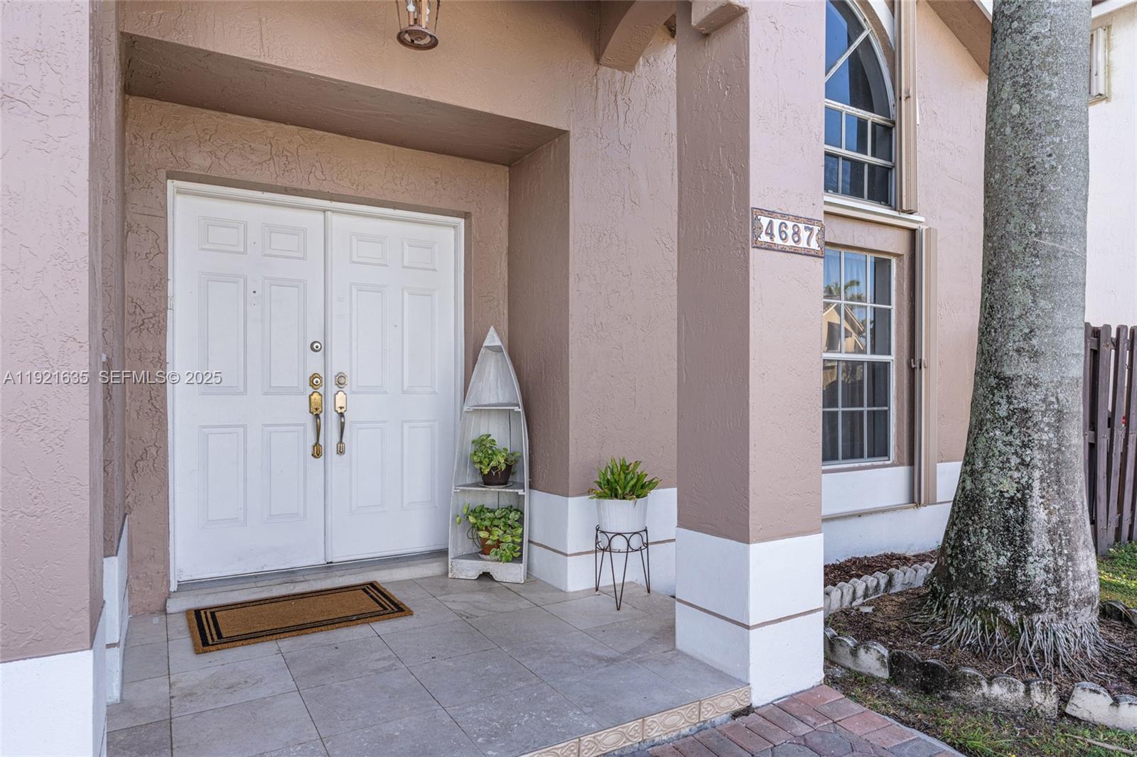 IMPERIAL GROUP - Residential