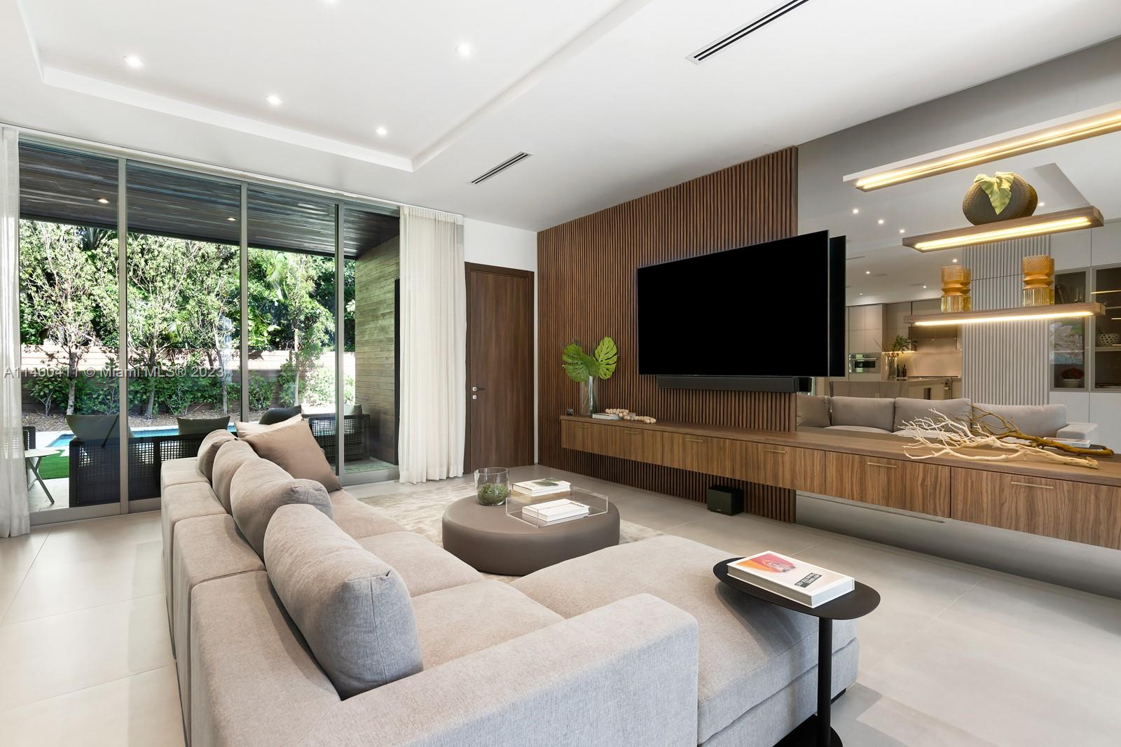 OCEAN VIEW HEIGHTS - Residential