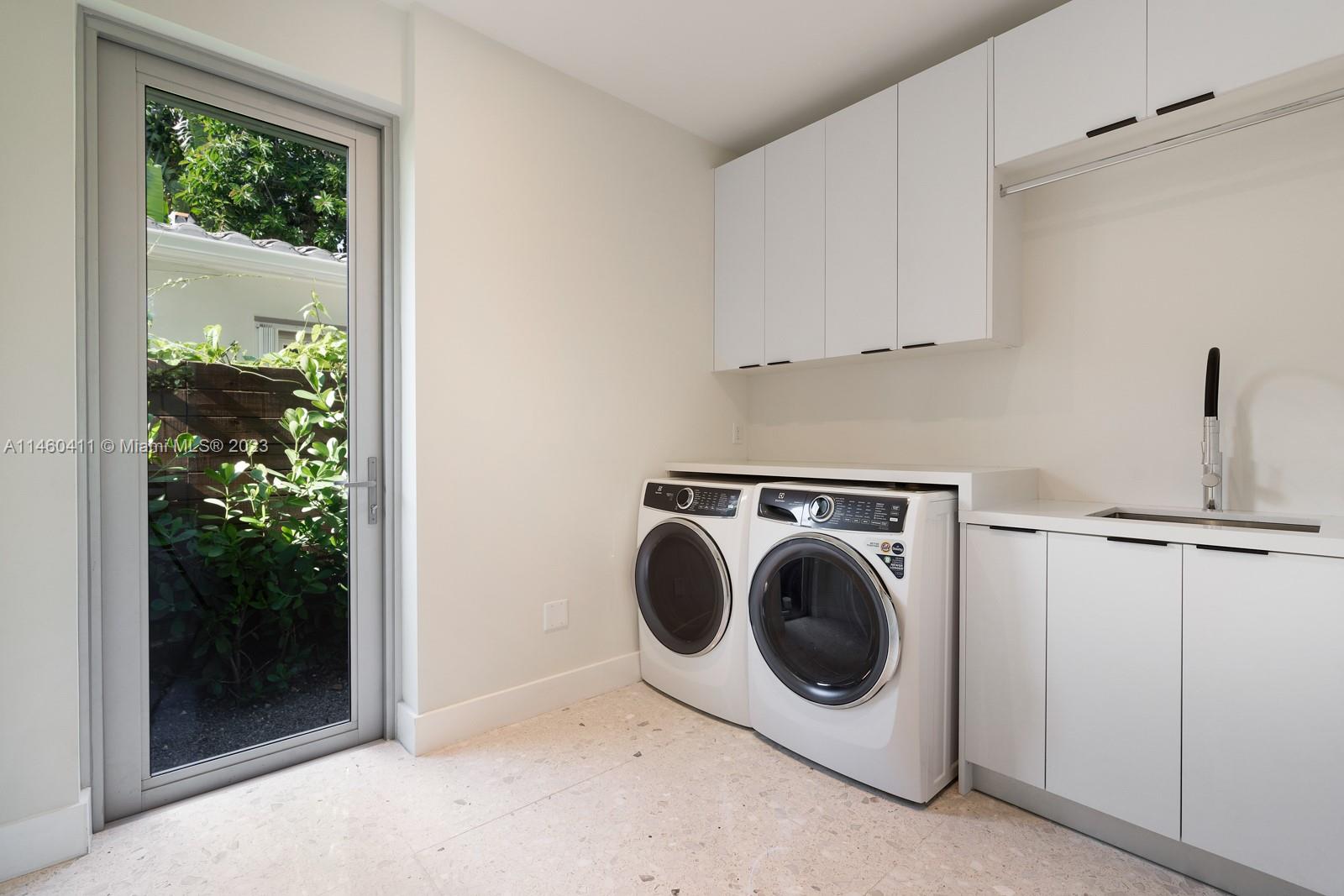 OCEAN VIEW HEIGHTS - Residential