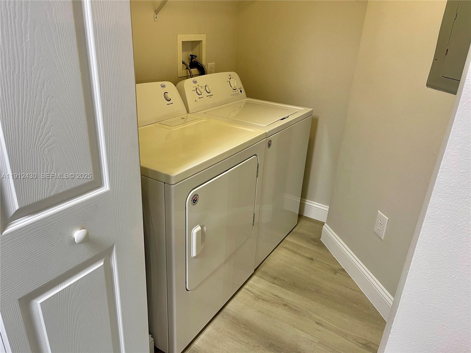 Sanctuary At Imperial - Residential