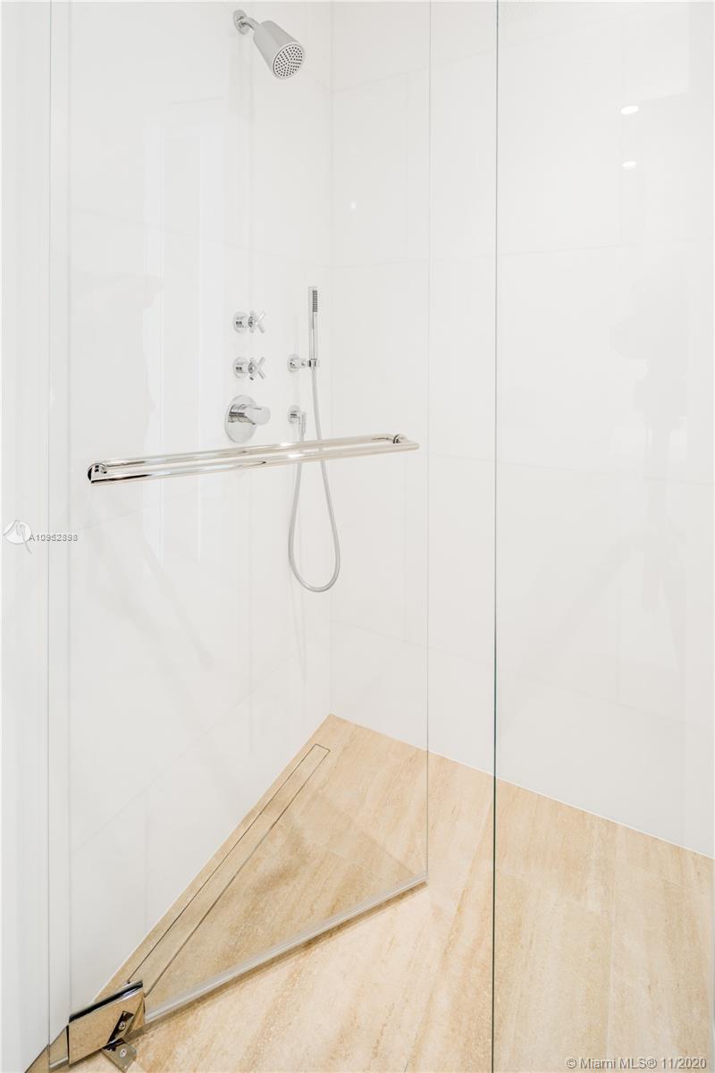 SURF CLUB CONDO - Residential