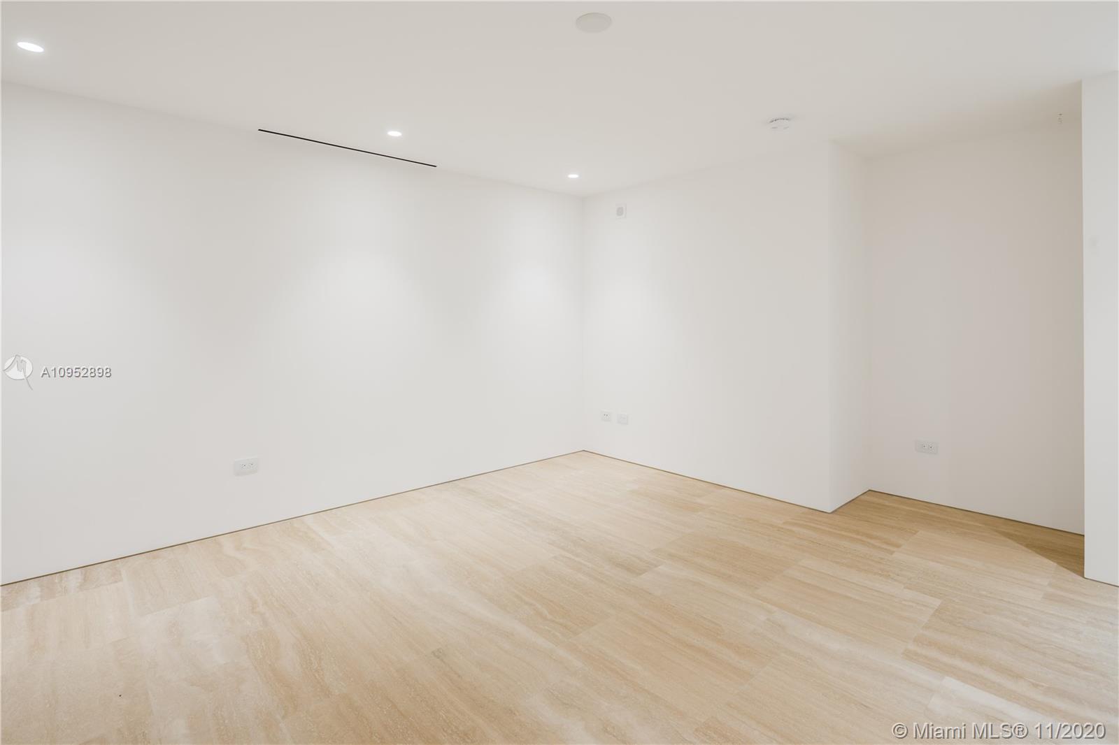 SURF CLUB CONDO - Residential