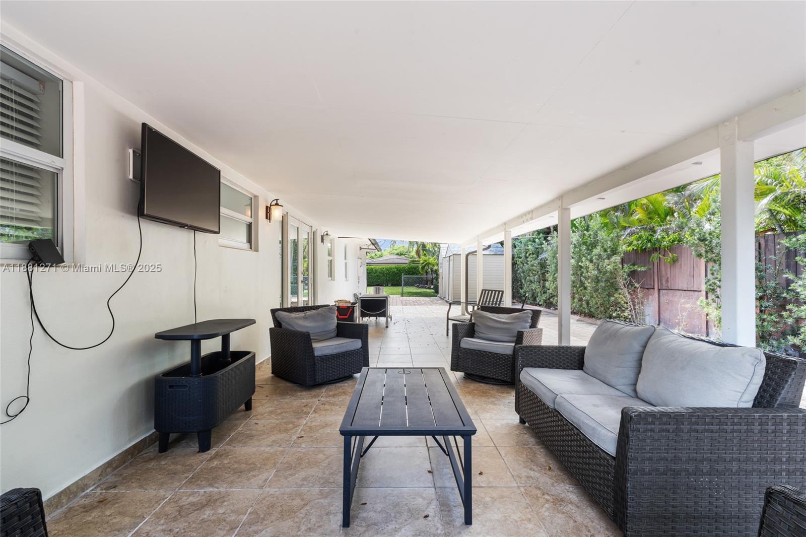 MIAMI LAKES SEC 2 - Residential