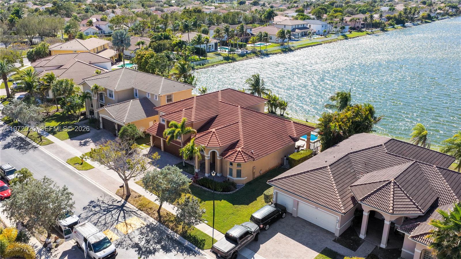 HARBOUR LAKES ESTATES - Residential