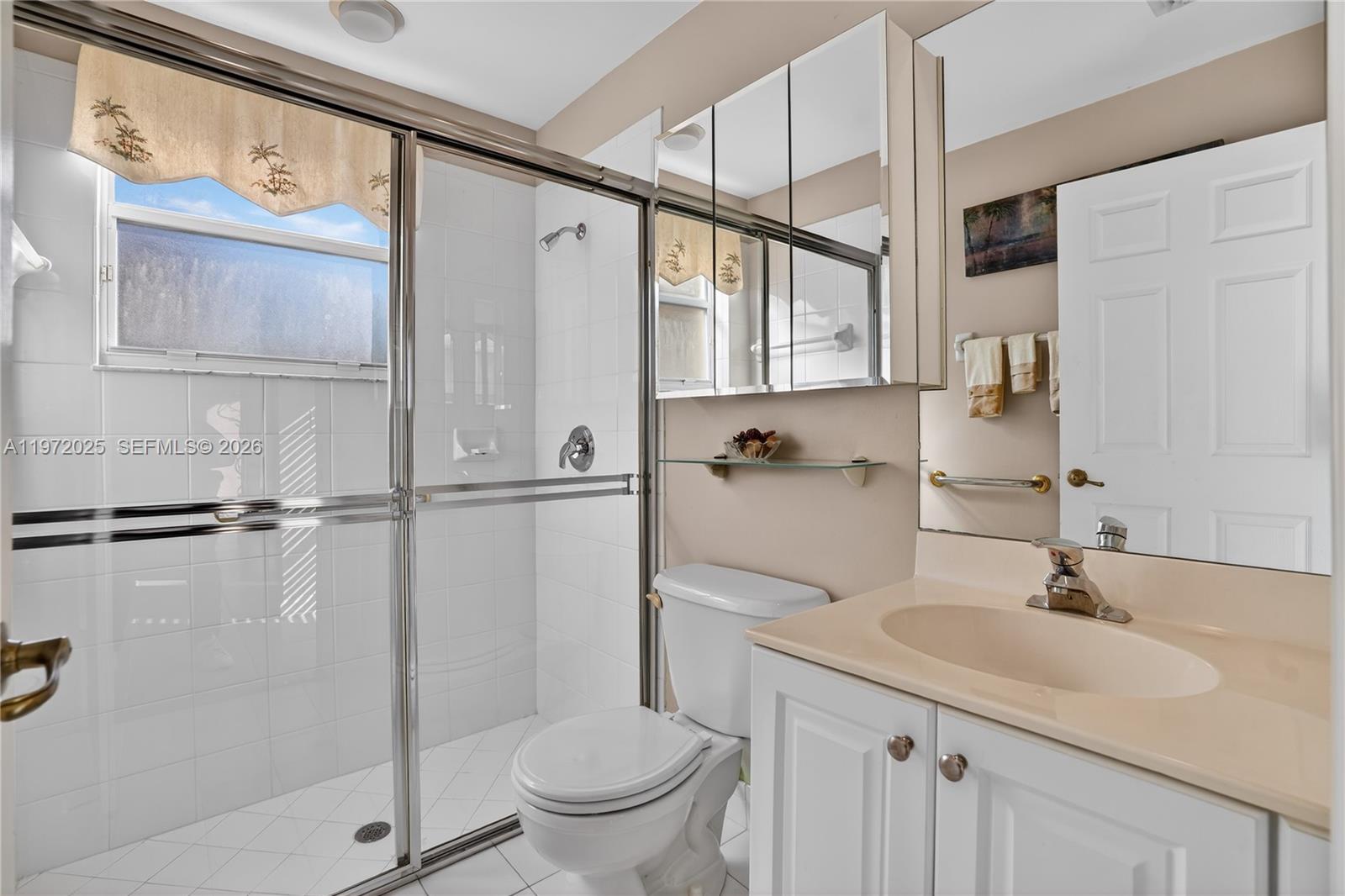 HARBOUR LAKES ESTATES - Residential