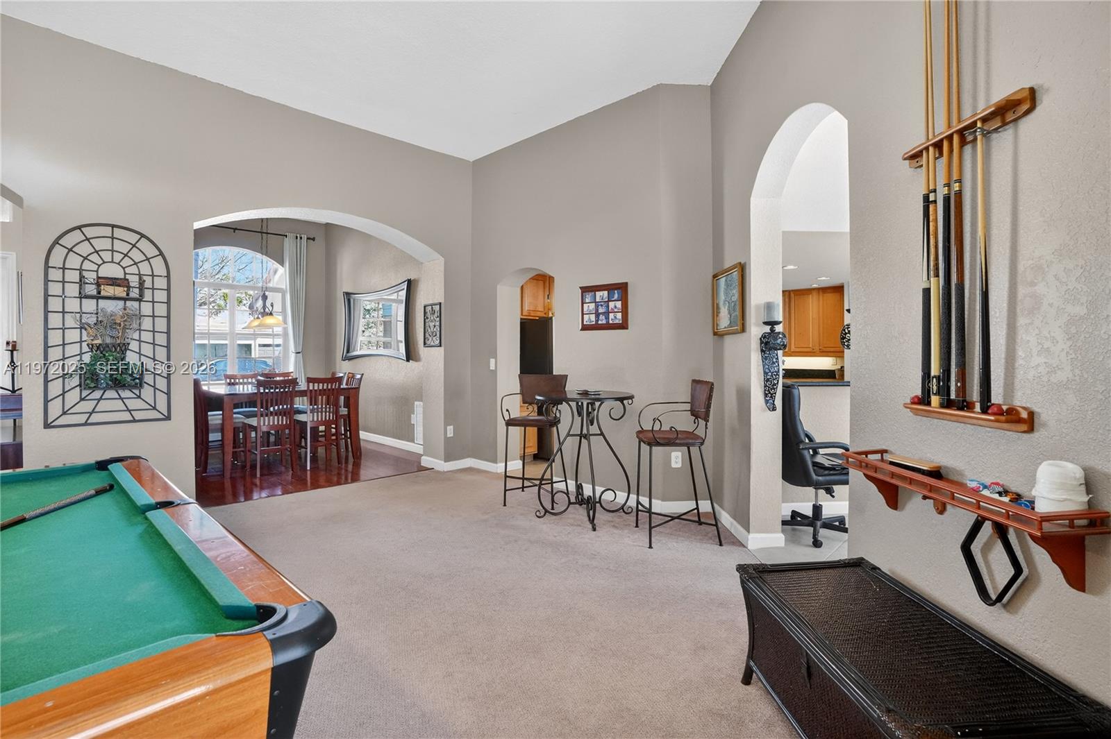 HARBOUR LAKES ESTATES - Residential