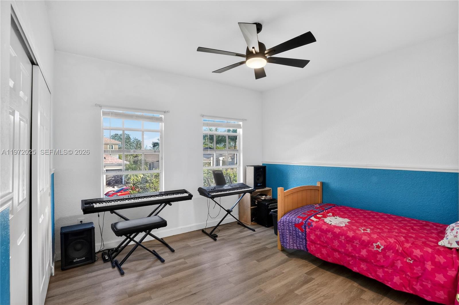 HARBOUR LAKES ESTATES - Residential