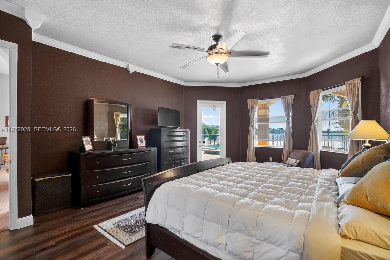 HARBOUR LAKES ESTATES - Residential