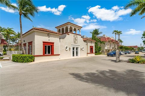 A home in Pinecrest