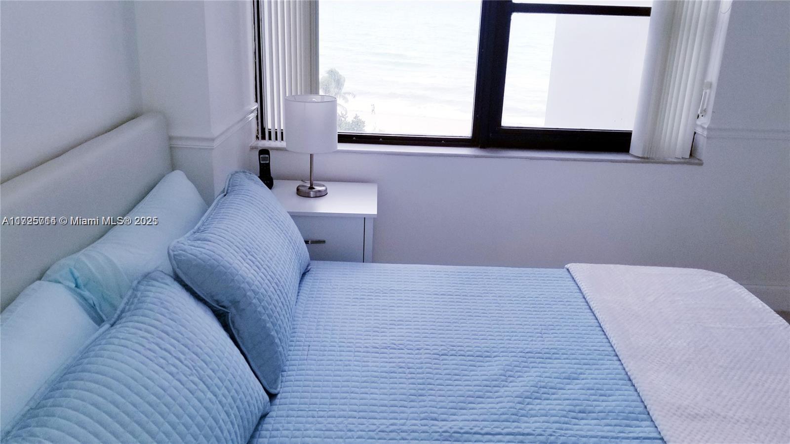 ALEXANDER TOWERS CONDO - Residential