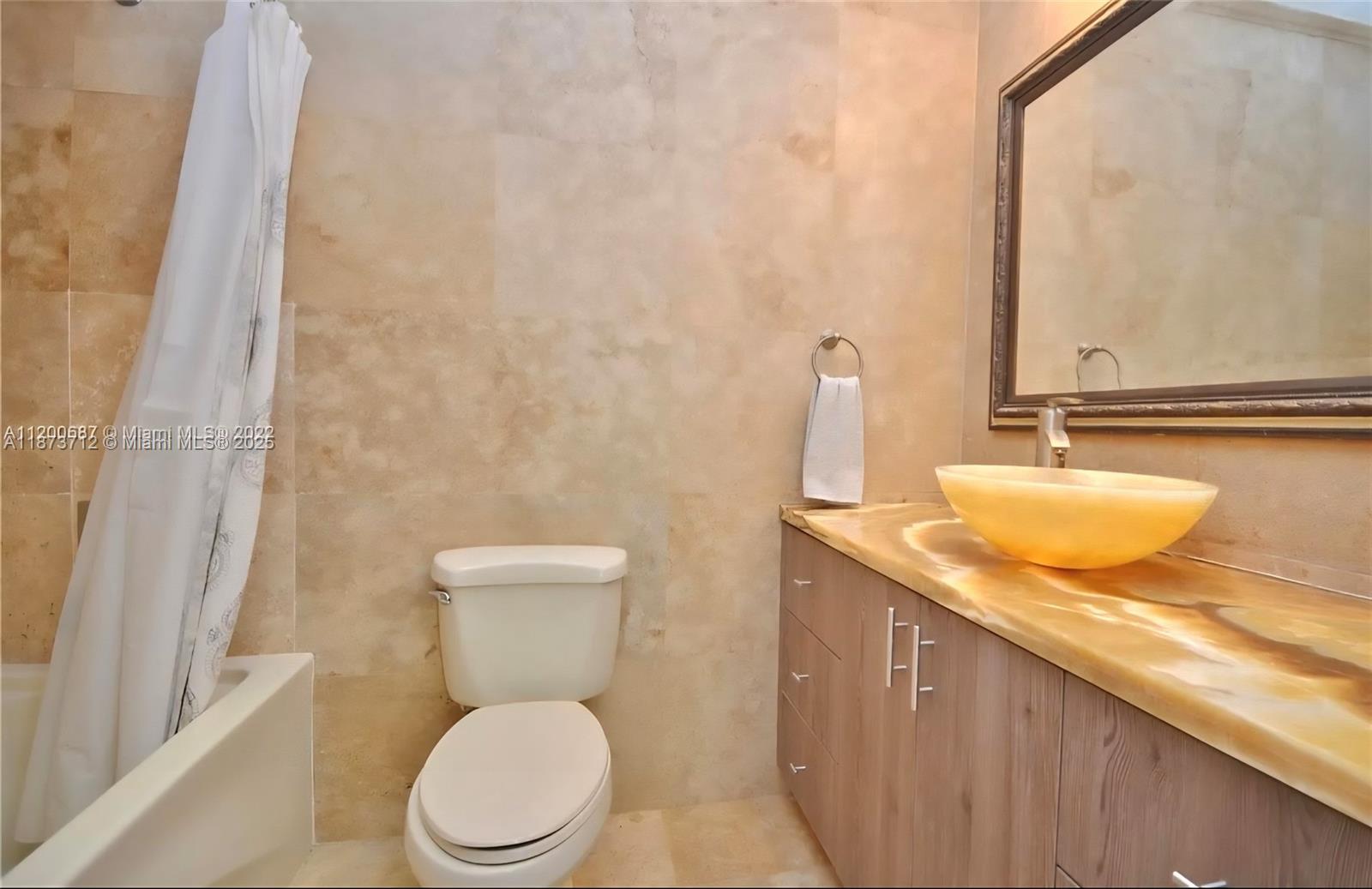 MIAMI LAKES LOCH LOMOND E - Residential