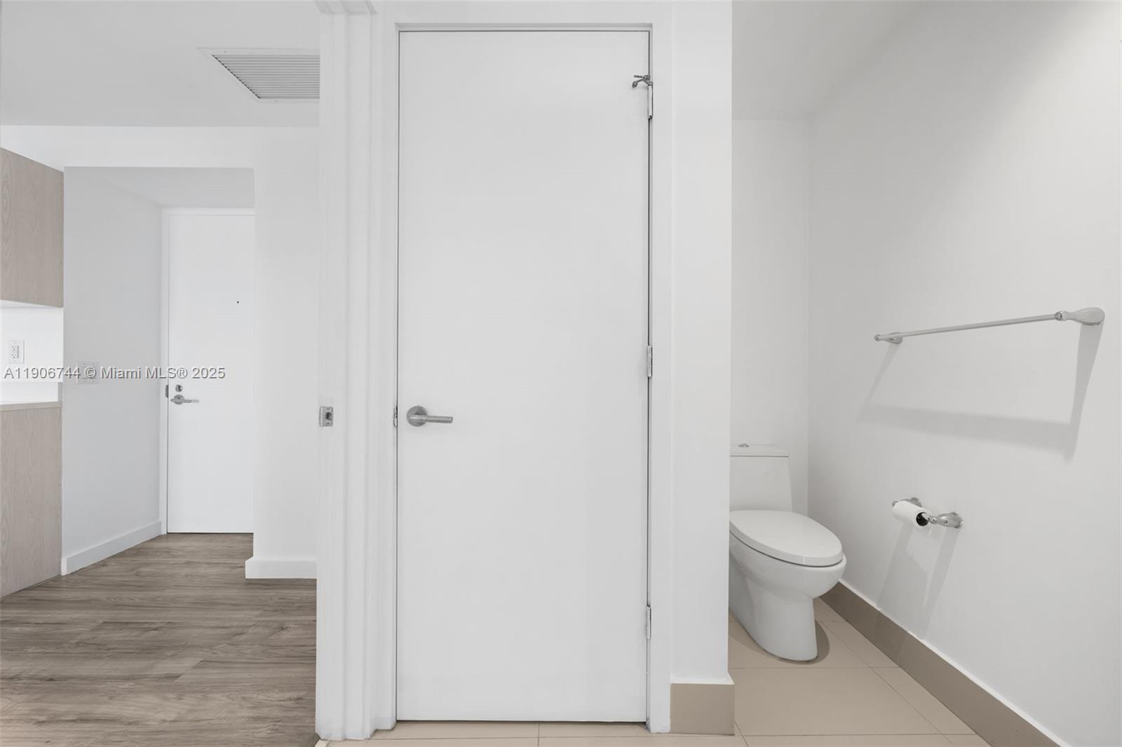 PARAISO BAYVIEWS CONDO - Residential Lease