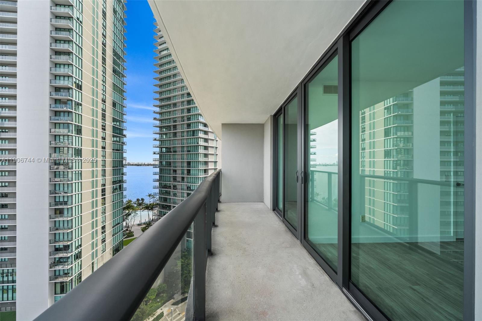 PARAISO BAYVIEWS CONDO - Residential Lease