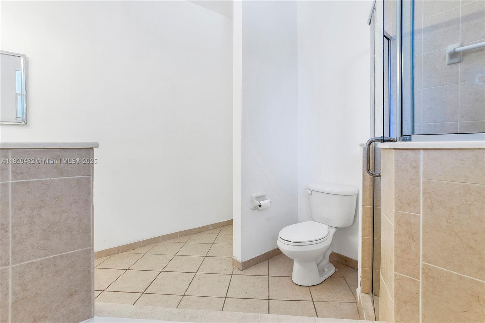 LAKES BY THE BAY GEE - Residential