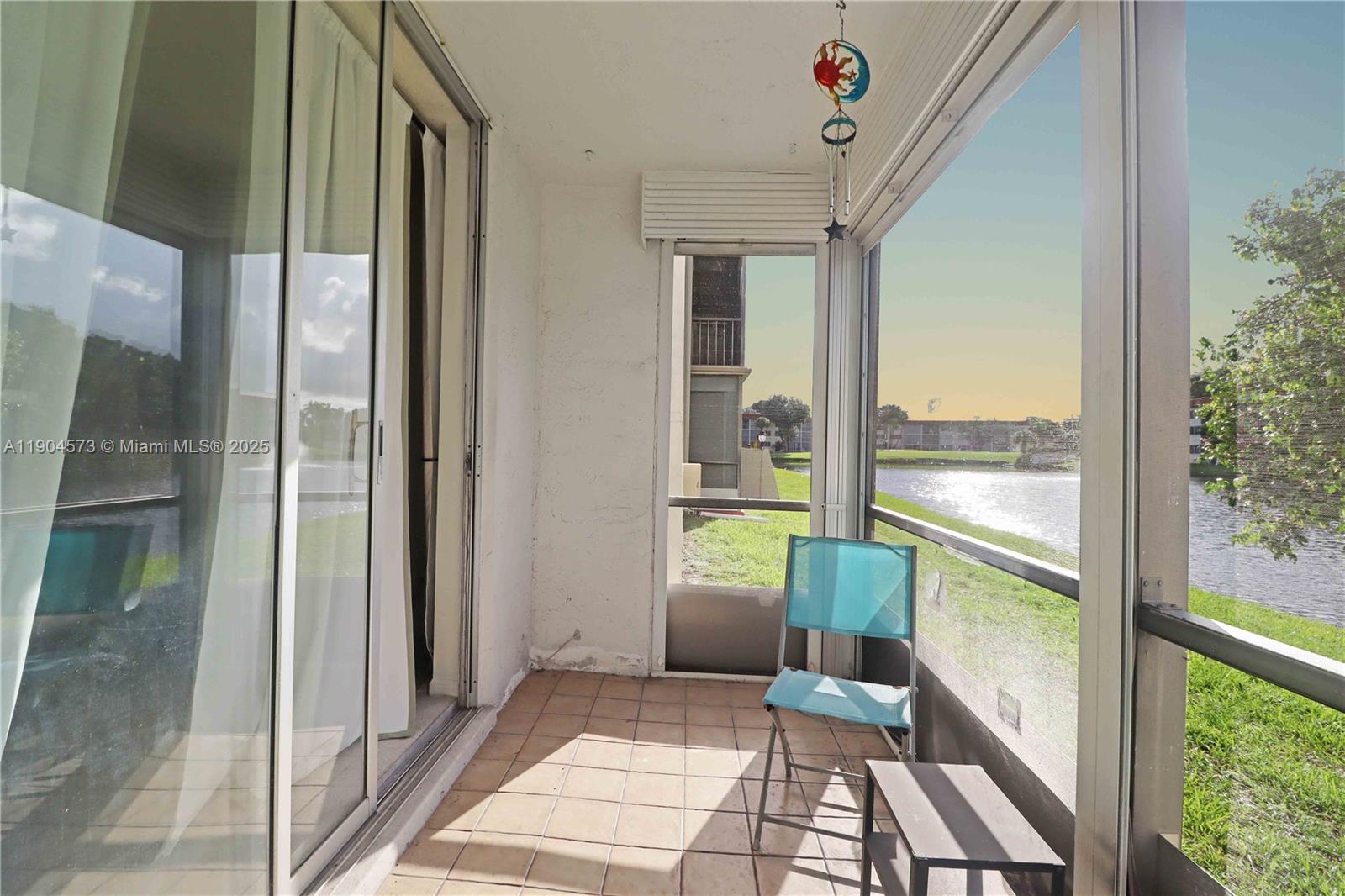 HOLLYBROOK GOLF - Residential